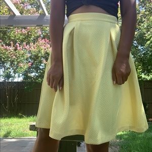 Bright Yellow Skirt!